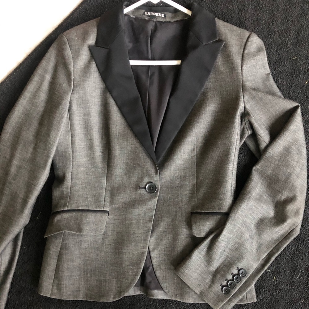 Women’s size 4 Express Blazer